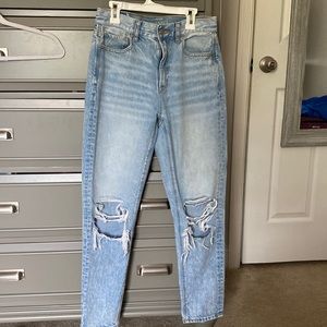 AE Mom Jean Size 2